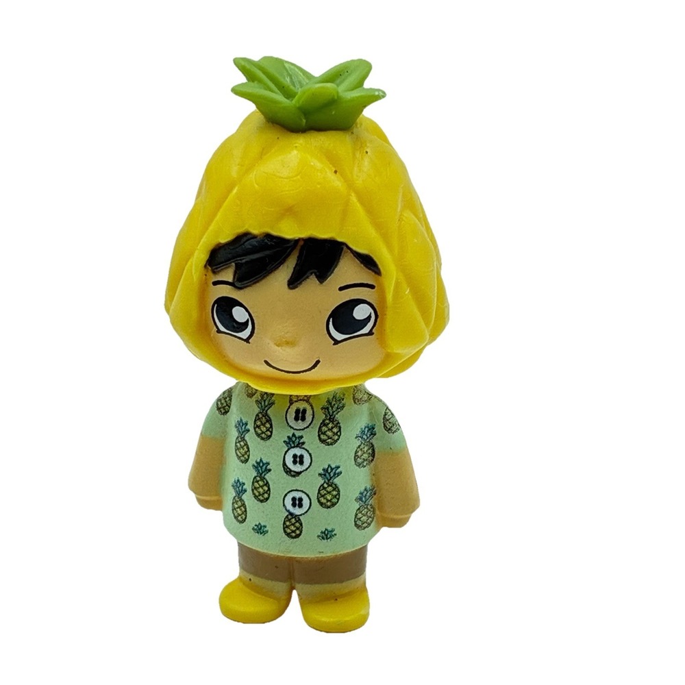 RYAN'S WORLD Island Series Mystery Micro Figure (Pineapple Ryan) Cake Topper